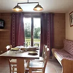 Et Camping L'escale Üdülőközpont Le Grand-Bornand