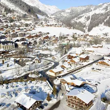 Et Camping L'escale Rezort Le Grand-Bornand